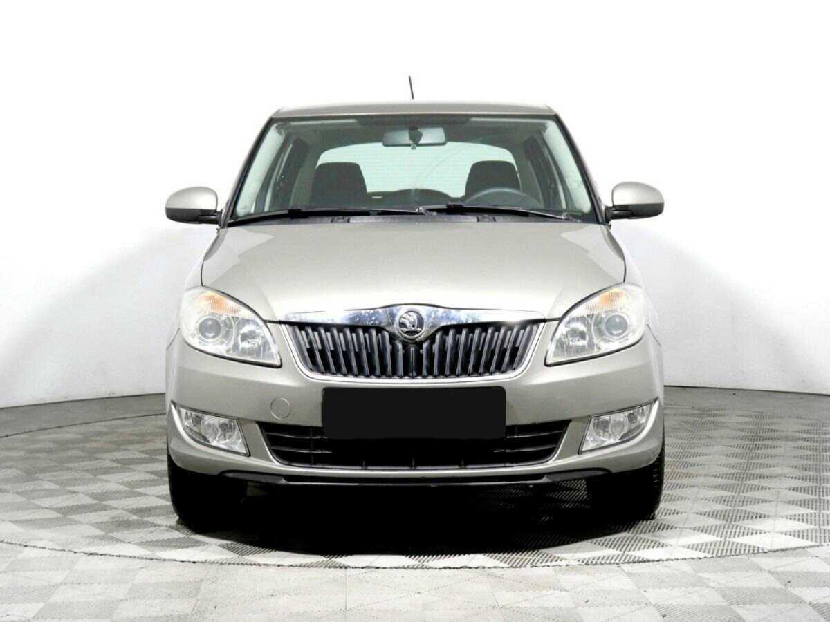Купить Skoda Fabia с пробегом. Фото: #1