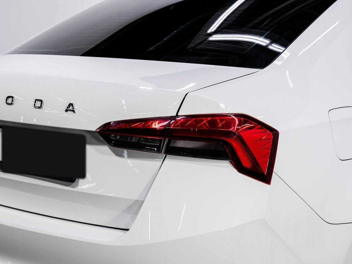 Купить Skoda Rapid с пробегом. Фото: #17