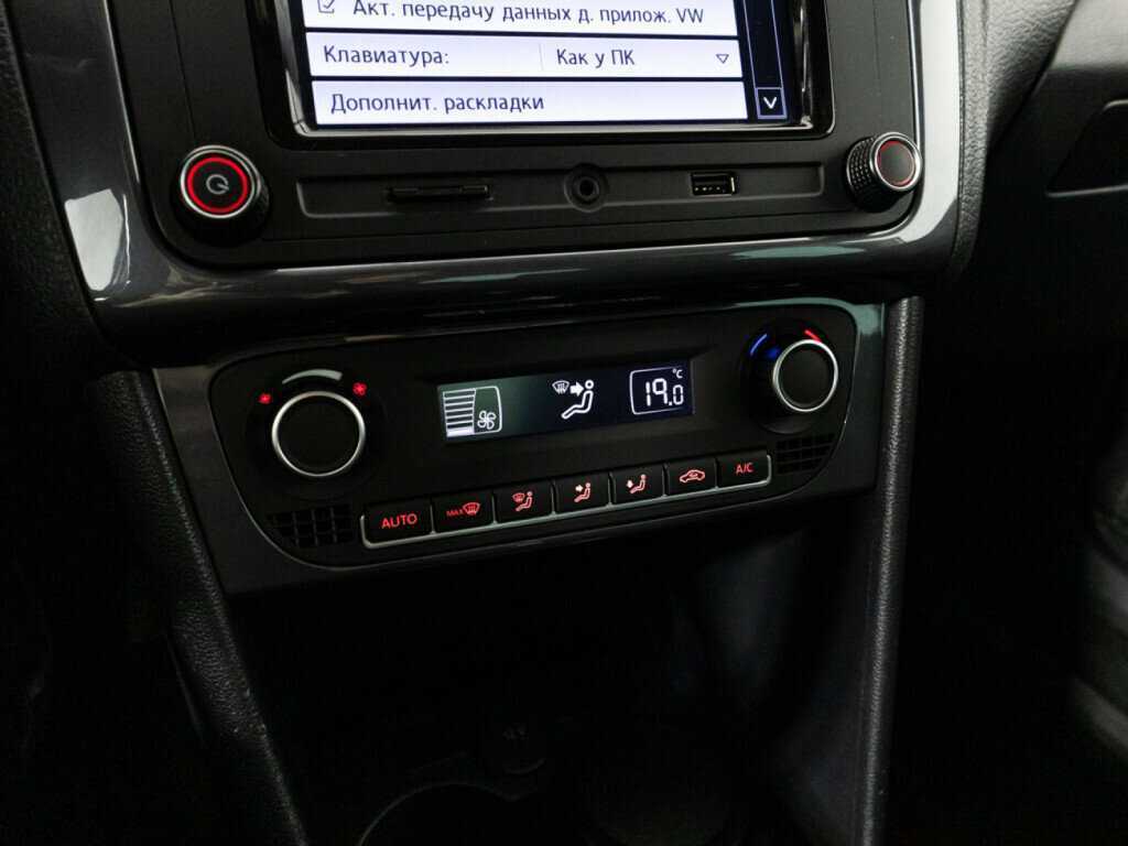 Купить Volkswagen Polo с пробегом. Фото: #16