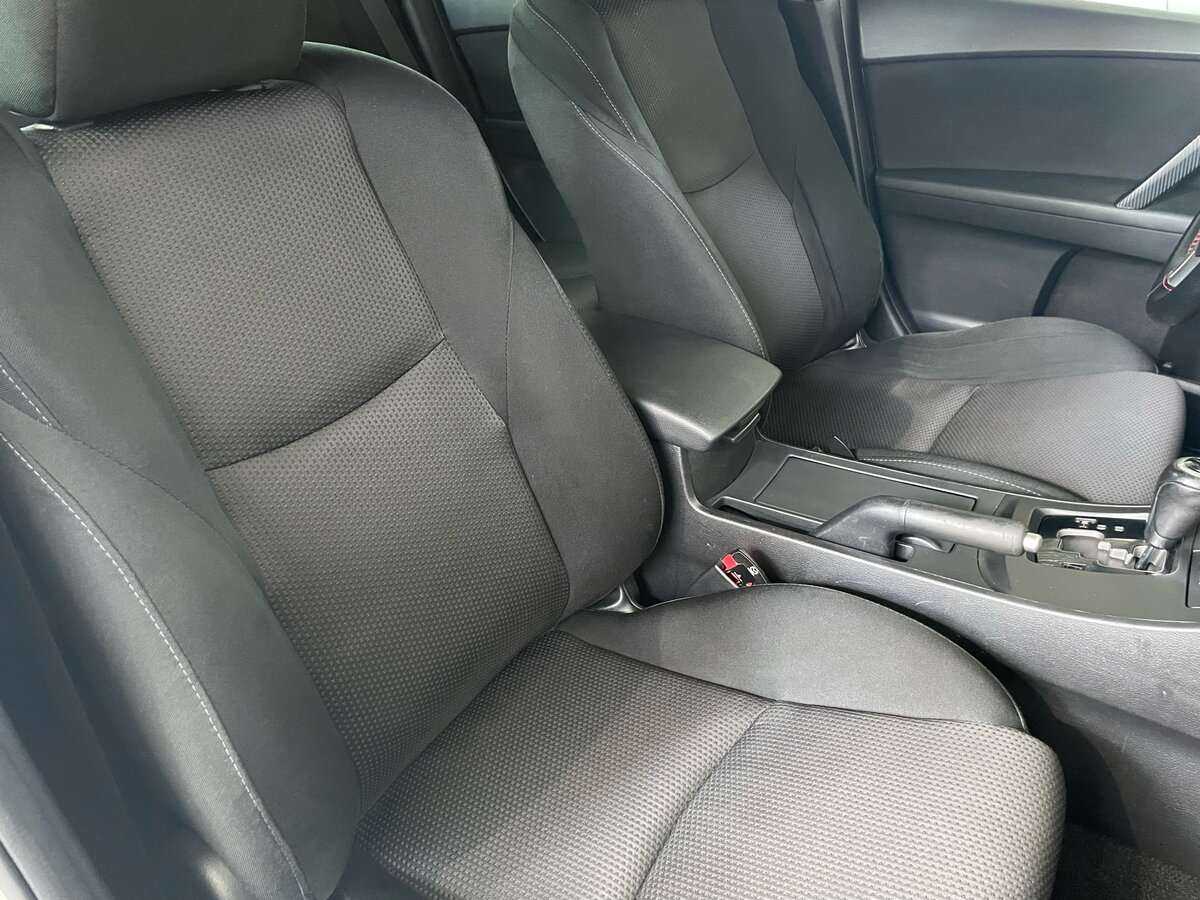 Купить Mazda 3 с пробегом. Фото: #15