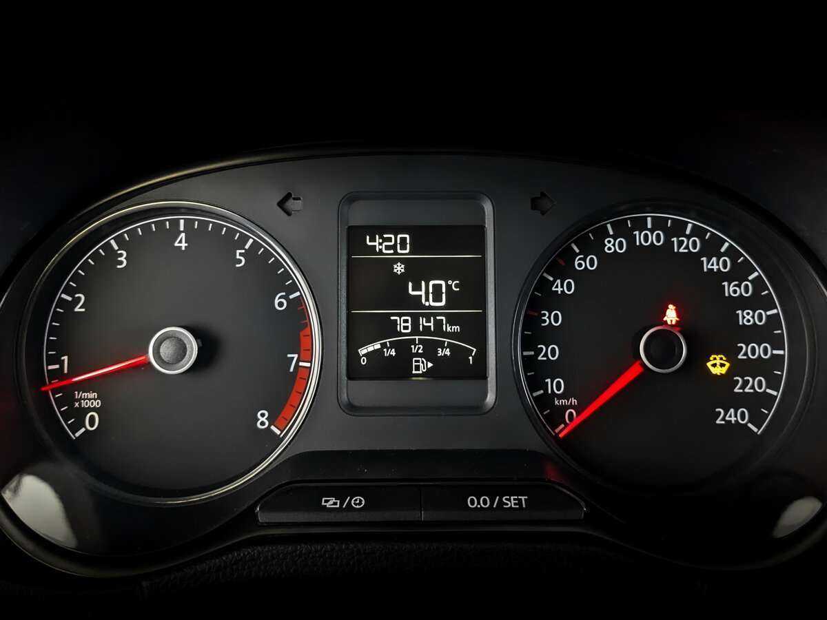Купить Volkswagen Polo с пробегом. Фото: #12