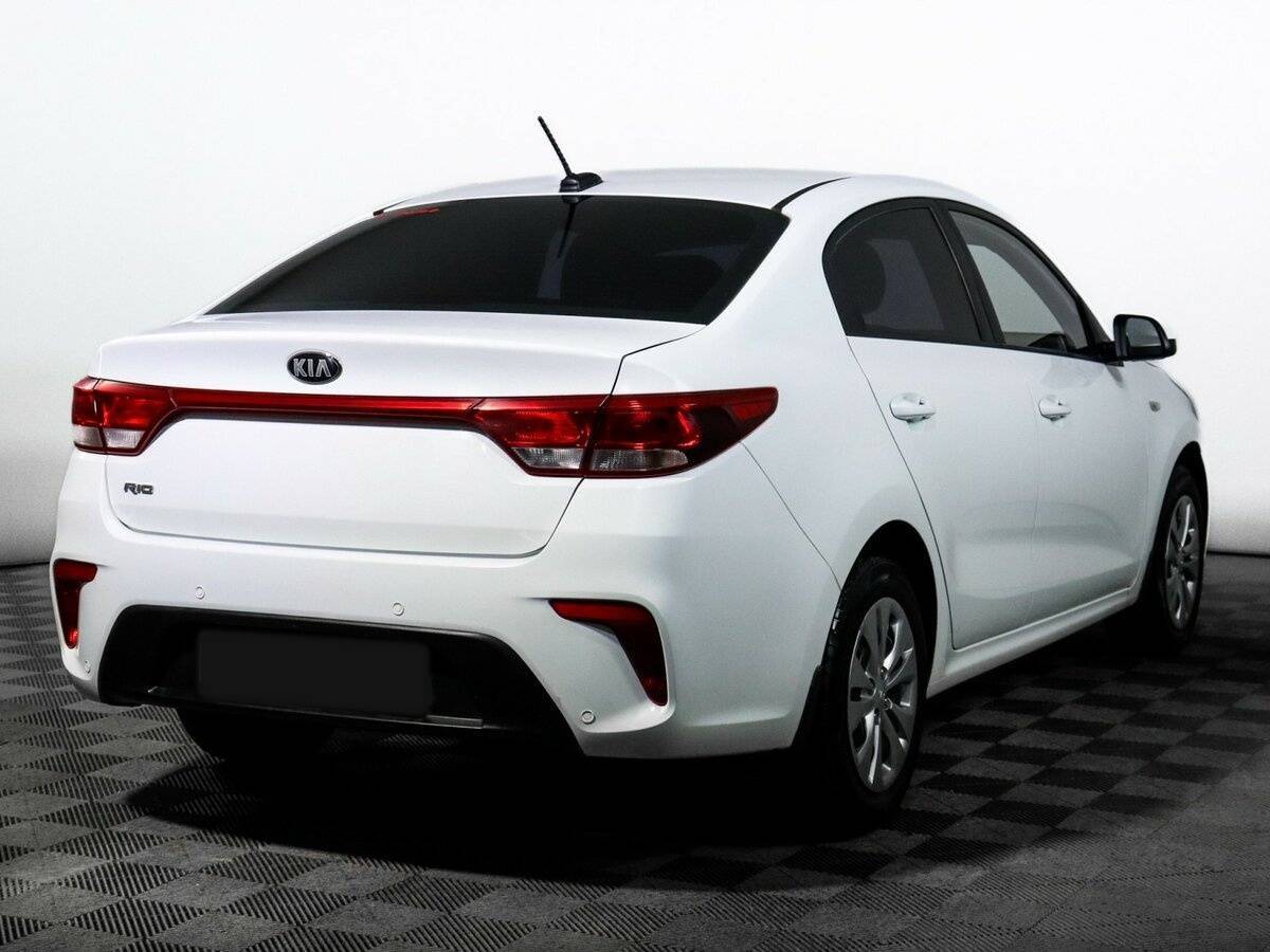 Купить Kia Rio с пробегом. Фото: #4