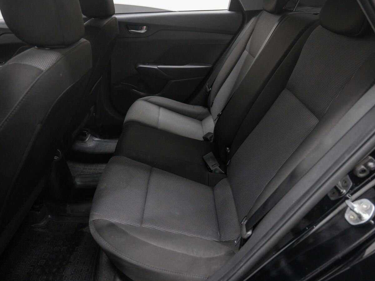 Купить Hyundai Solaris с пробегом. Фото: #6