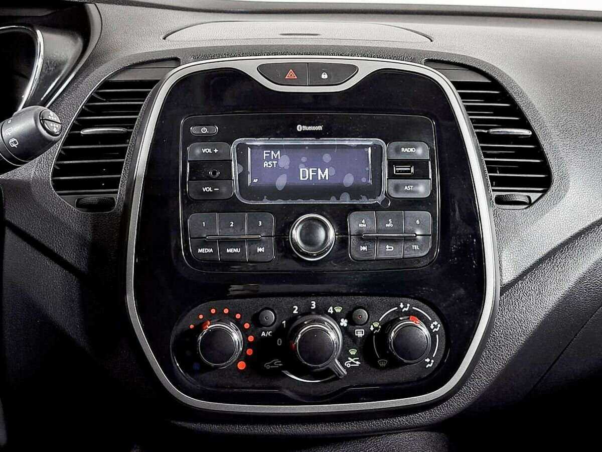 Купить Renault Kaptur с пробегом. Фото: #9