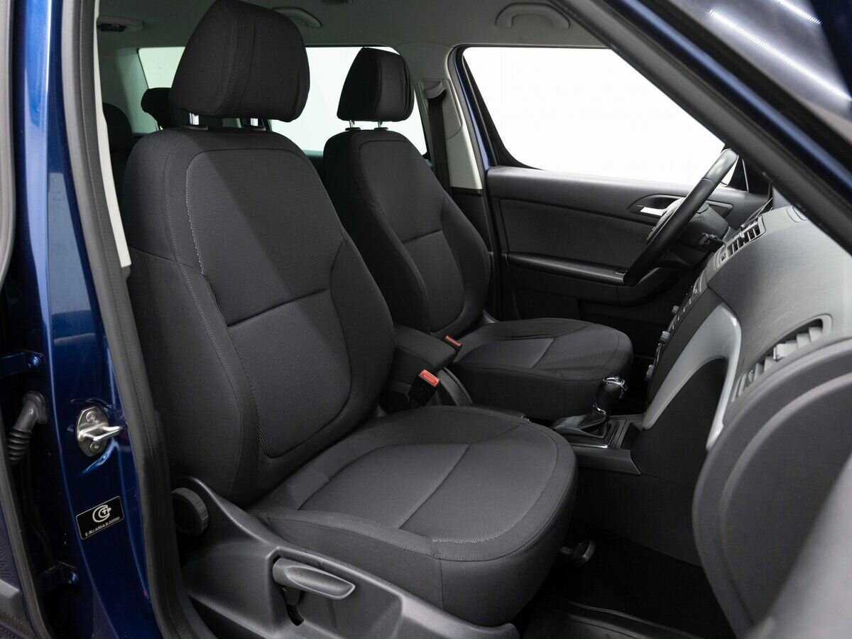 Купить Skoda Yeti с пробегом. Фото: #11