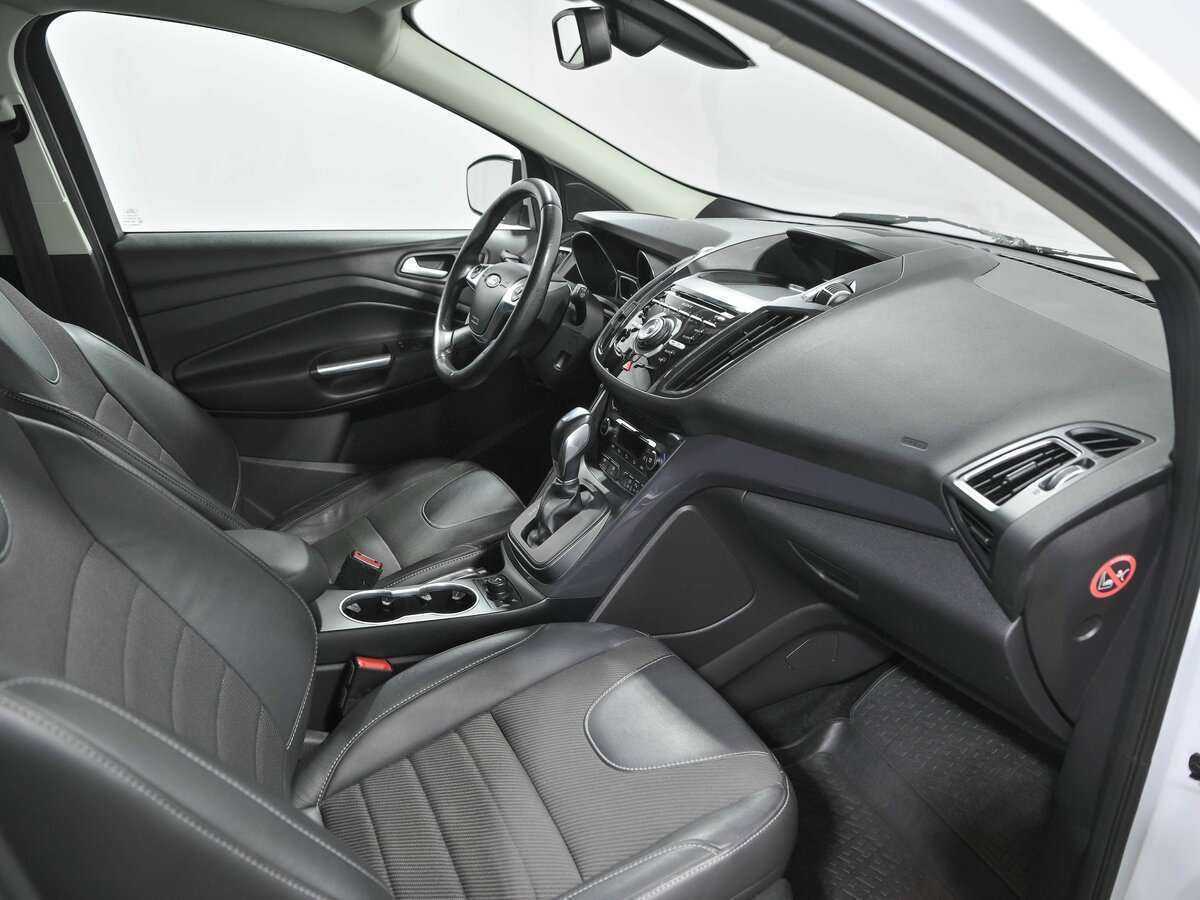 Купить Ford Kuga с пробегом. Фото: #6