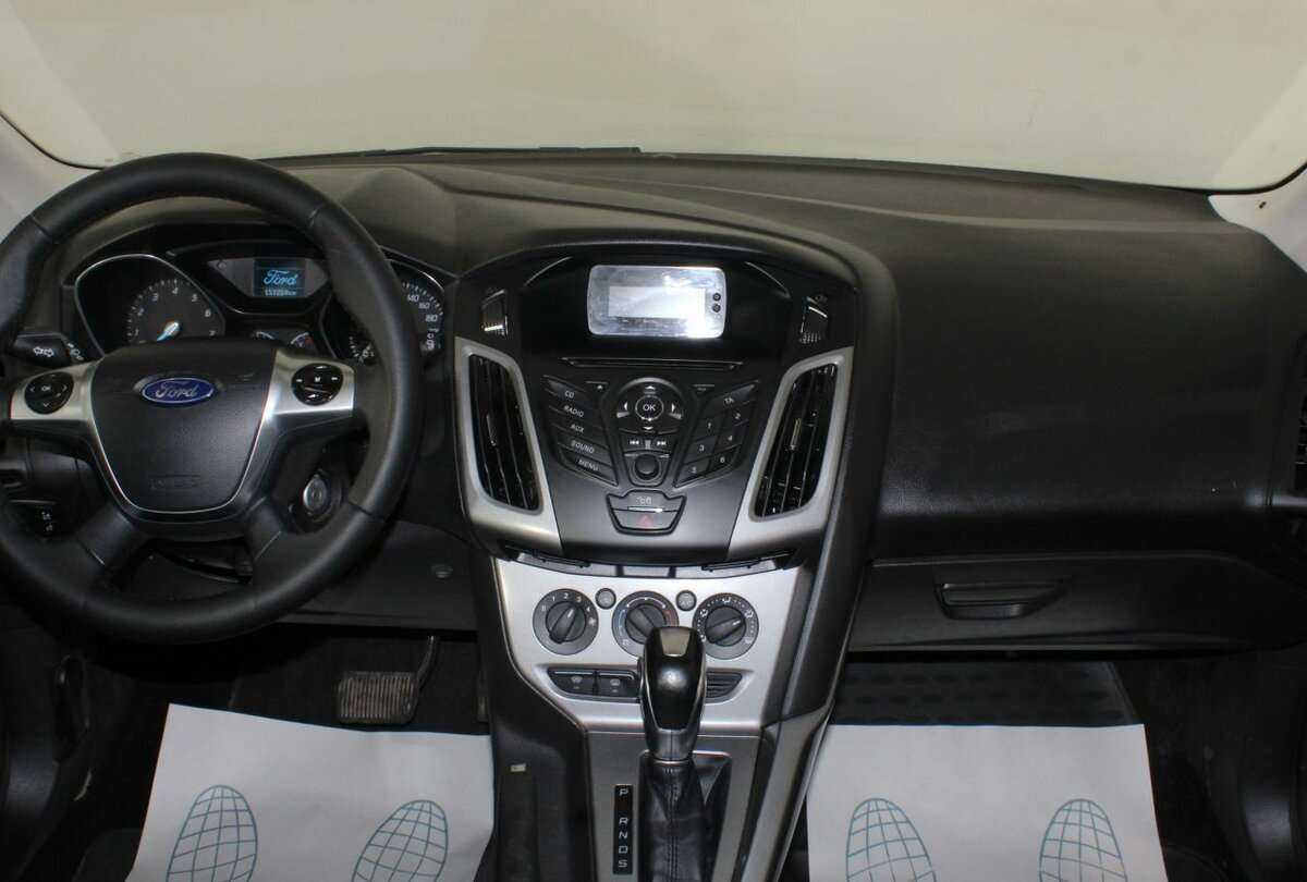 Купить Ford Focus с пробегом. Фото: #10