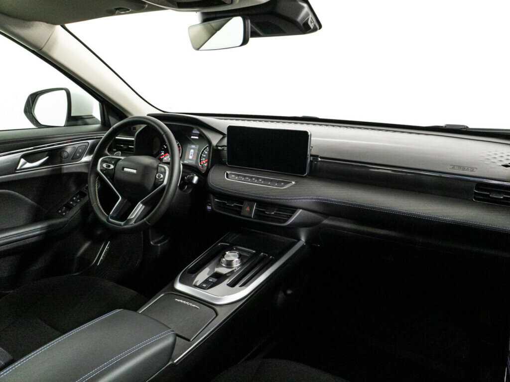 Купить Haval Jolion с пробегом. Фото: #8