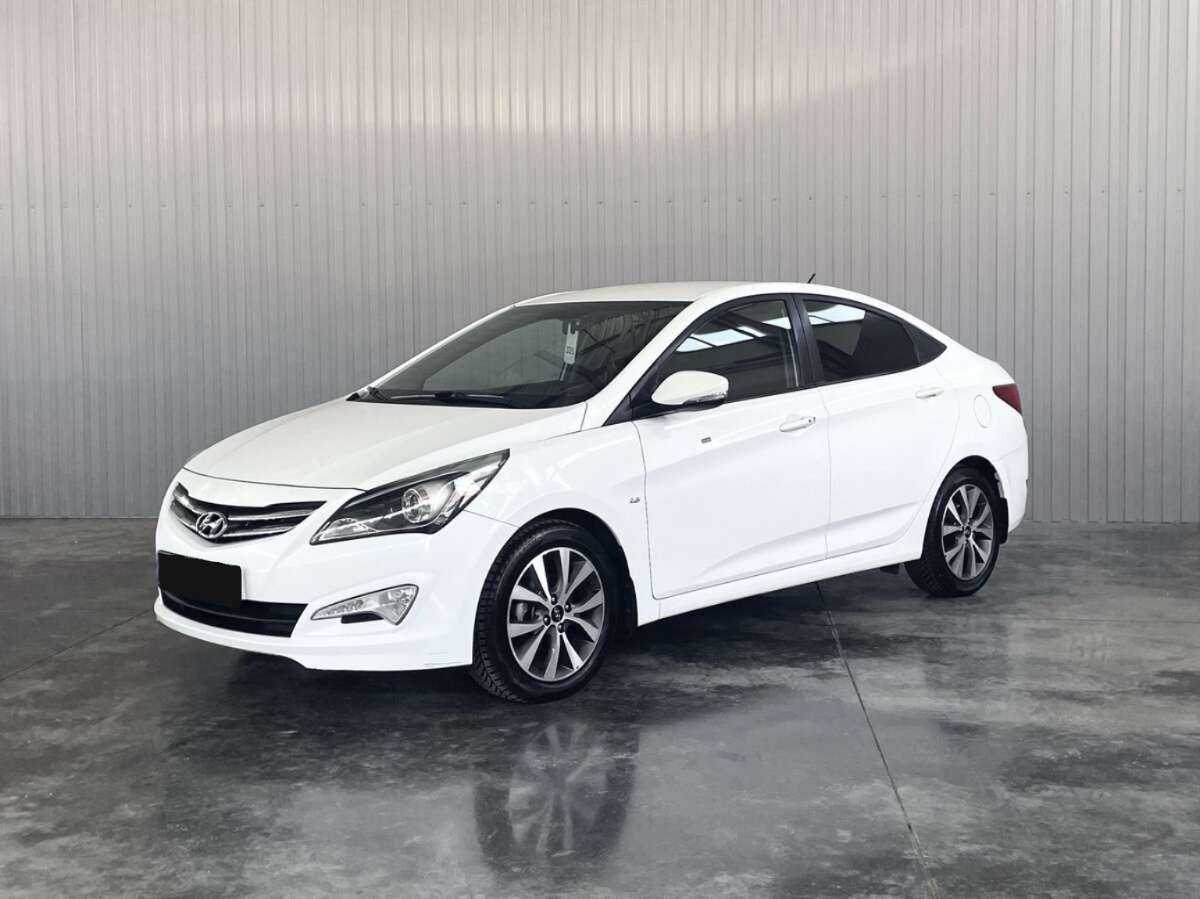 Купить Hyundai Solaris с пробегом. Фото: #0