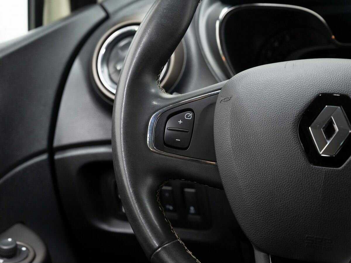 Купить Renault Kaptur с пробегом. Фото: #15