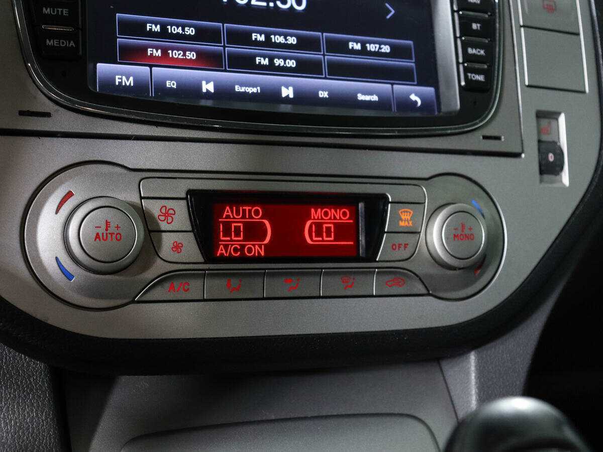 Купить Ford Kuga с пробегом. Фото: #14