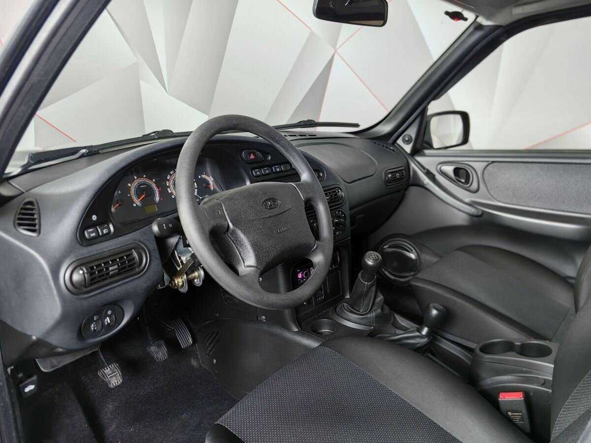 Купить Lada (ВАЗ) Niva с пробегом. Фото: #13