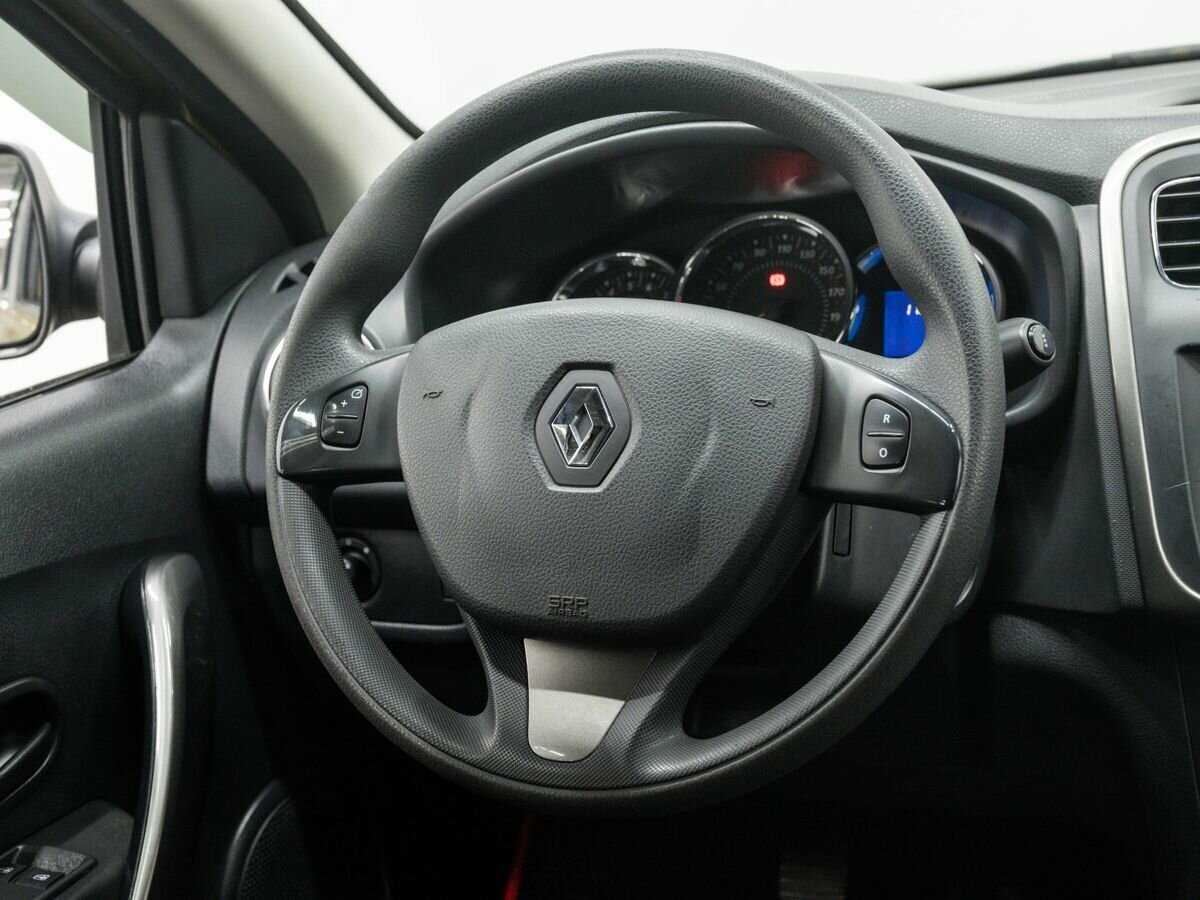 Купить Renault Sandero с пробегом. Фото: #10