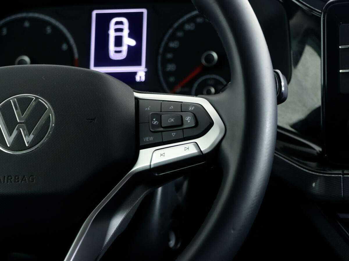 Купить Volkswagen Polo с пробегом. Фото: #13