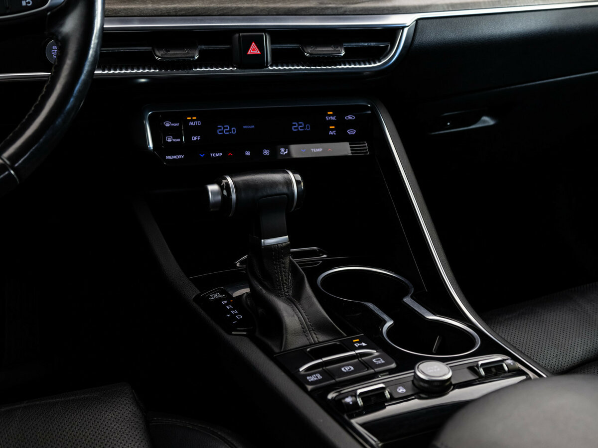 Купить Kia K5 с пробегом. Фото: #10