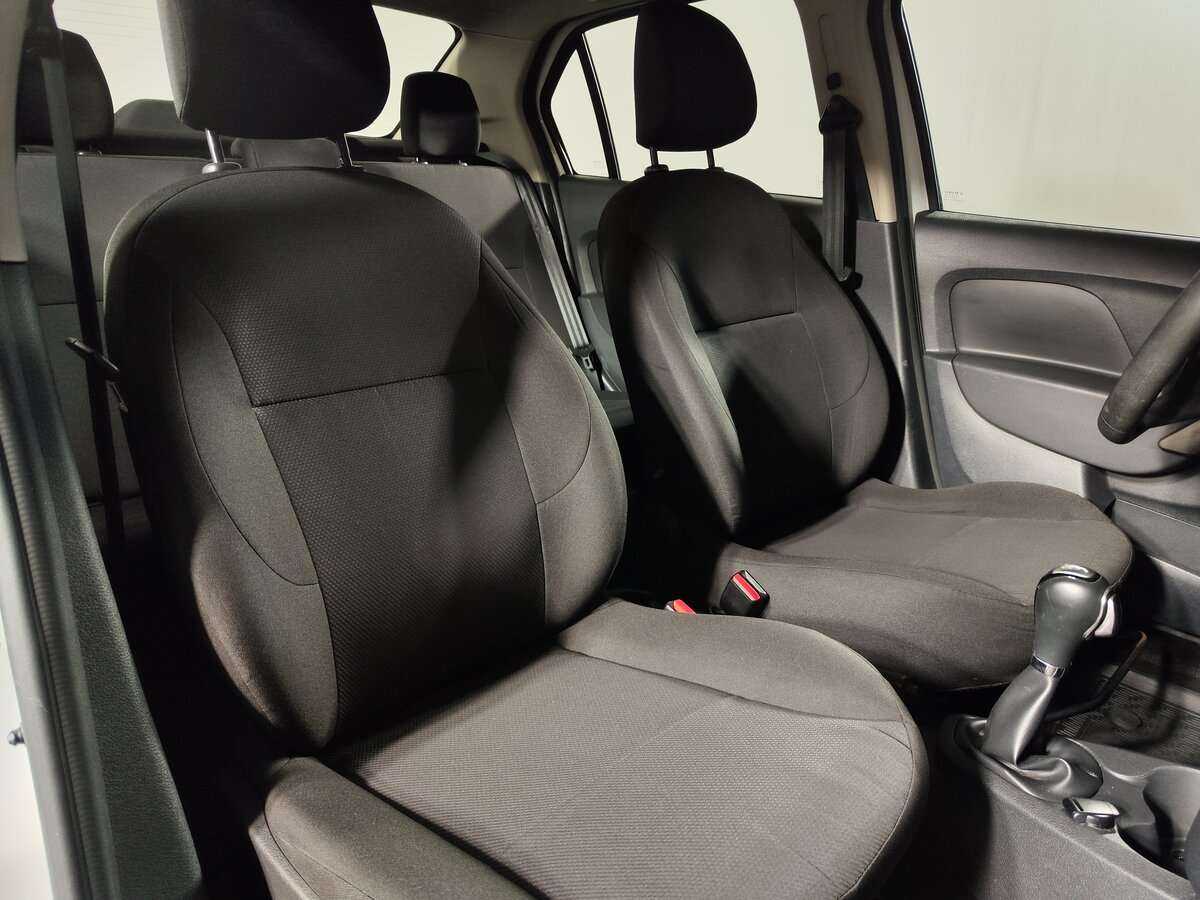 Купить Renault Logan с пробегом. Фото: #7