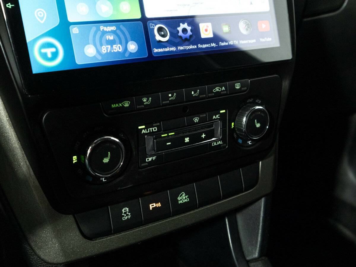 Купить Skoda Yeti с пробегом. Фото: #16