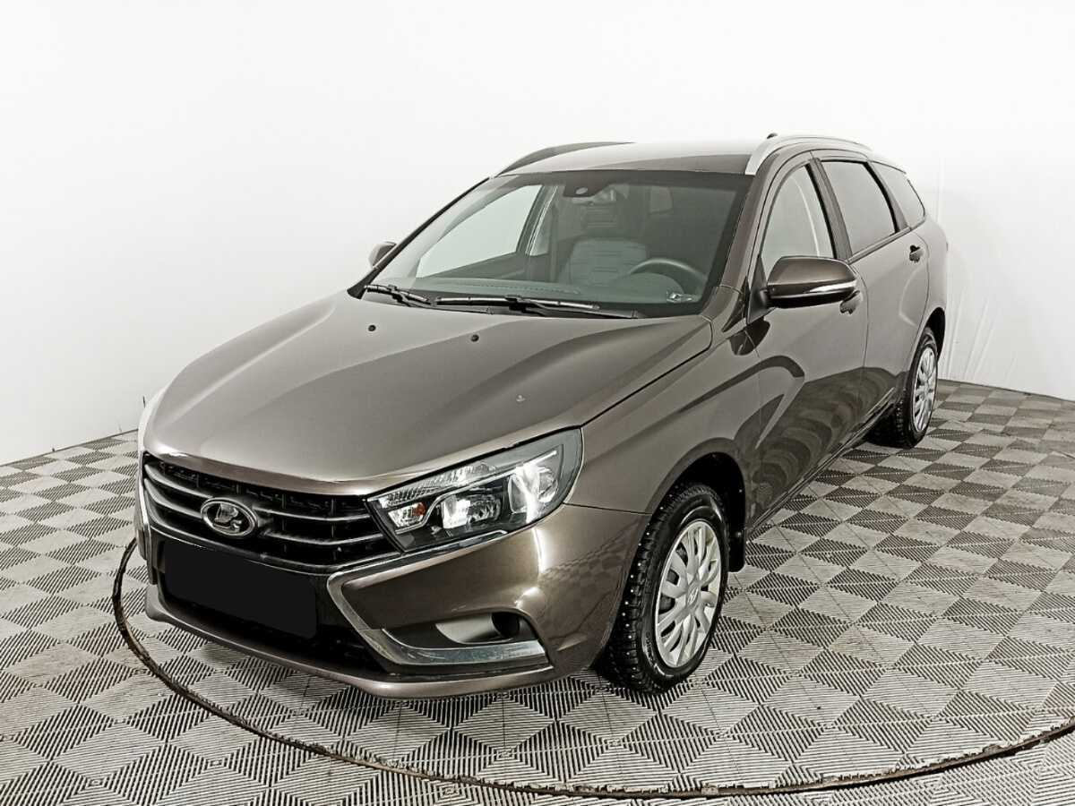 Купить Lada (ВАЗ) Vesta с пробегом. Посмотреть фото