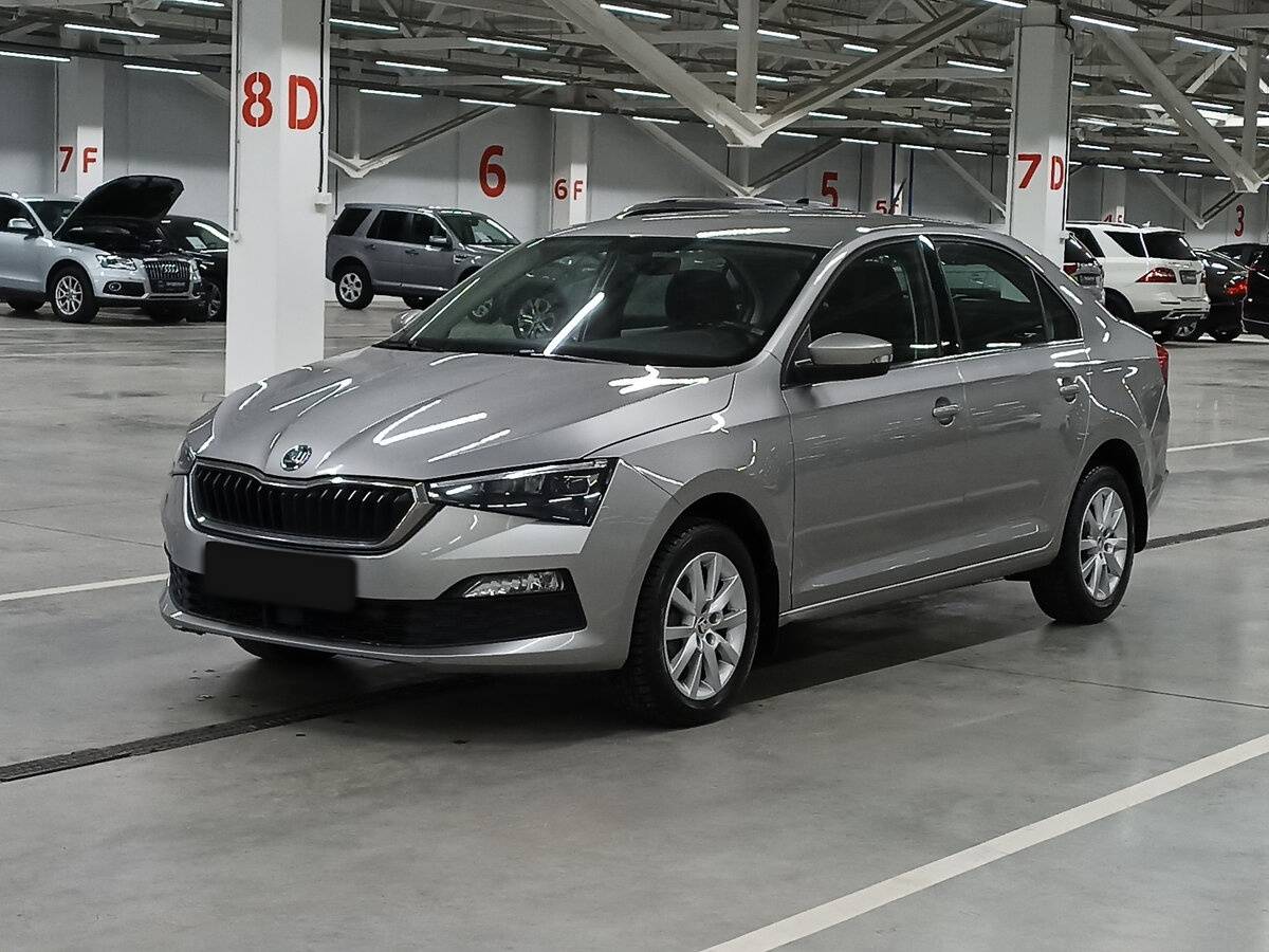 Купить Skoda Rapid с пробегом. Фото: #0