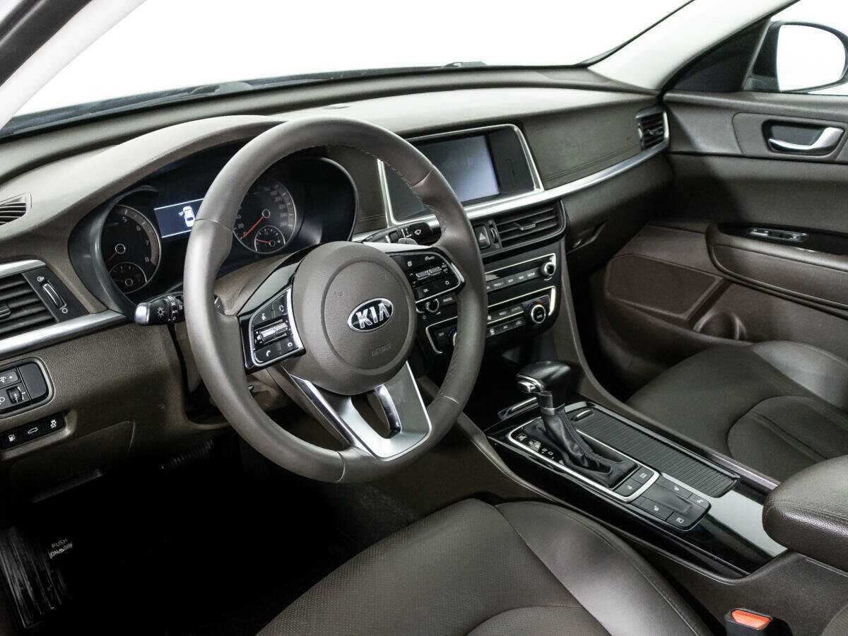 Купить Kia Optima с пробегом. Фото: #10