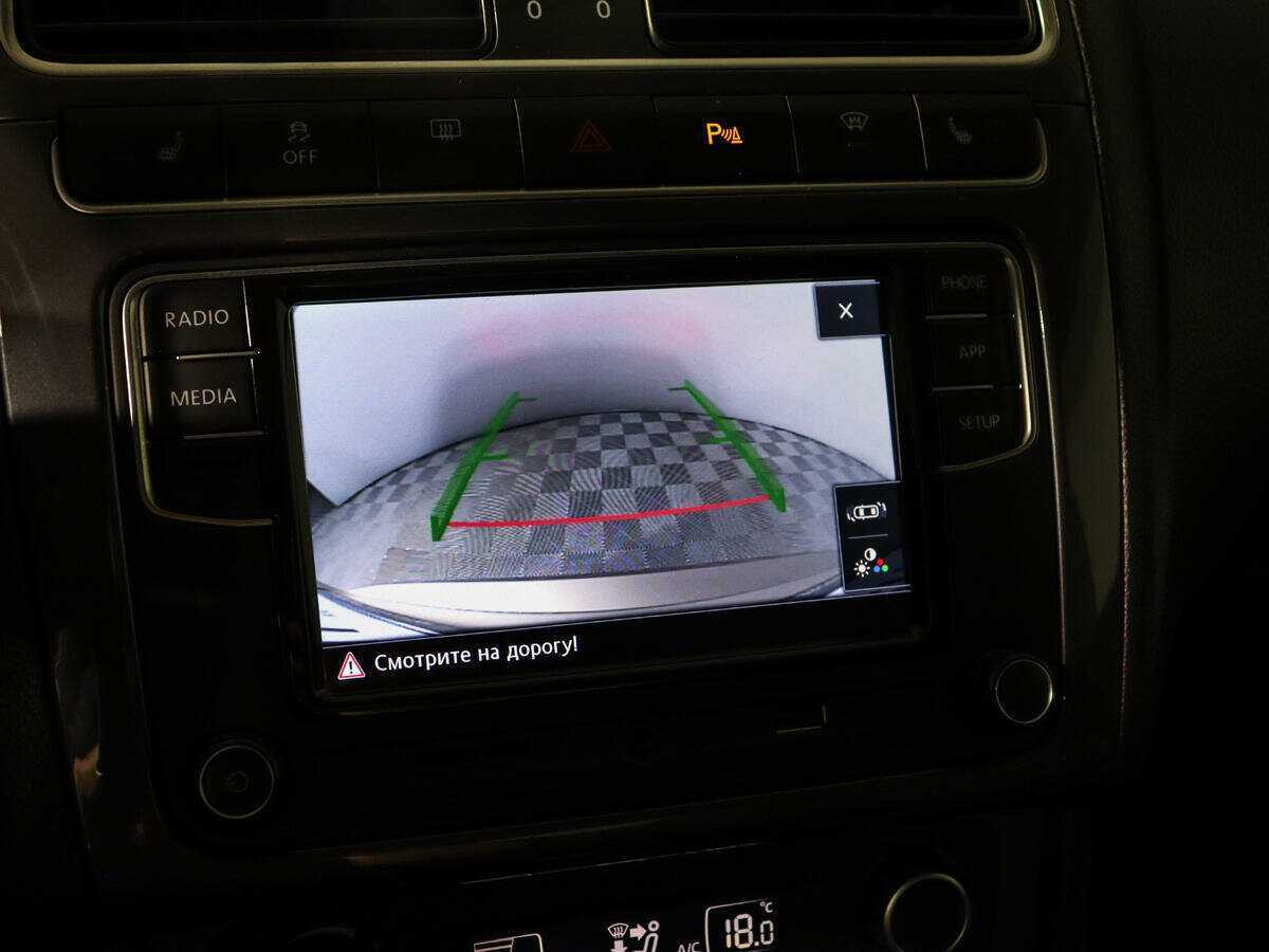 Купить Volkswagen Polo с пробегом. Фото: #14