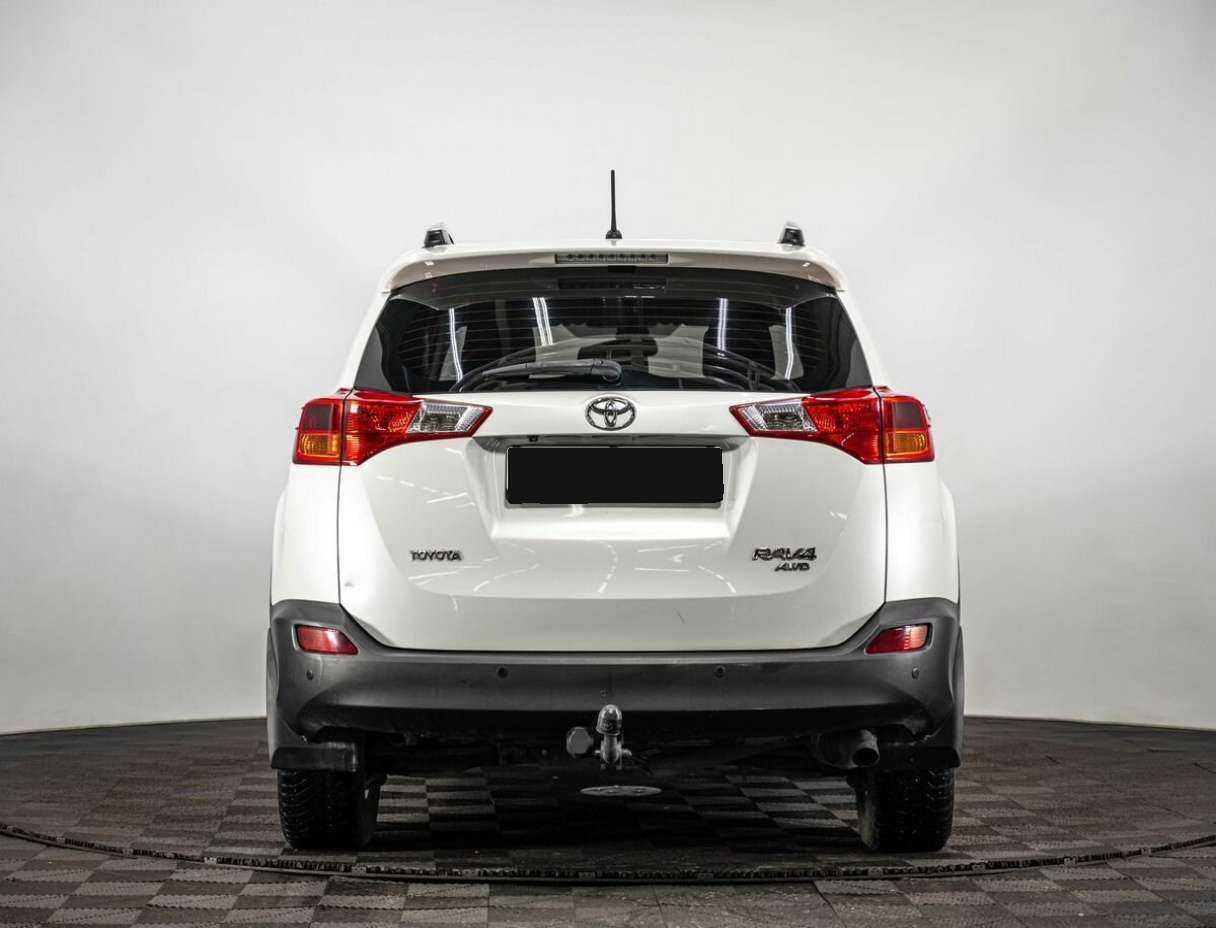 Купить Toyota RAV4 с пробегом. Фото: #4