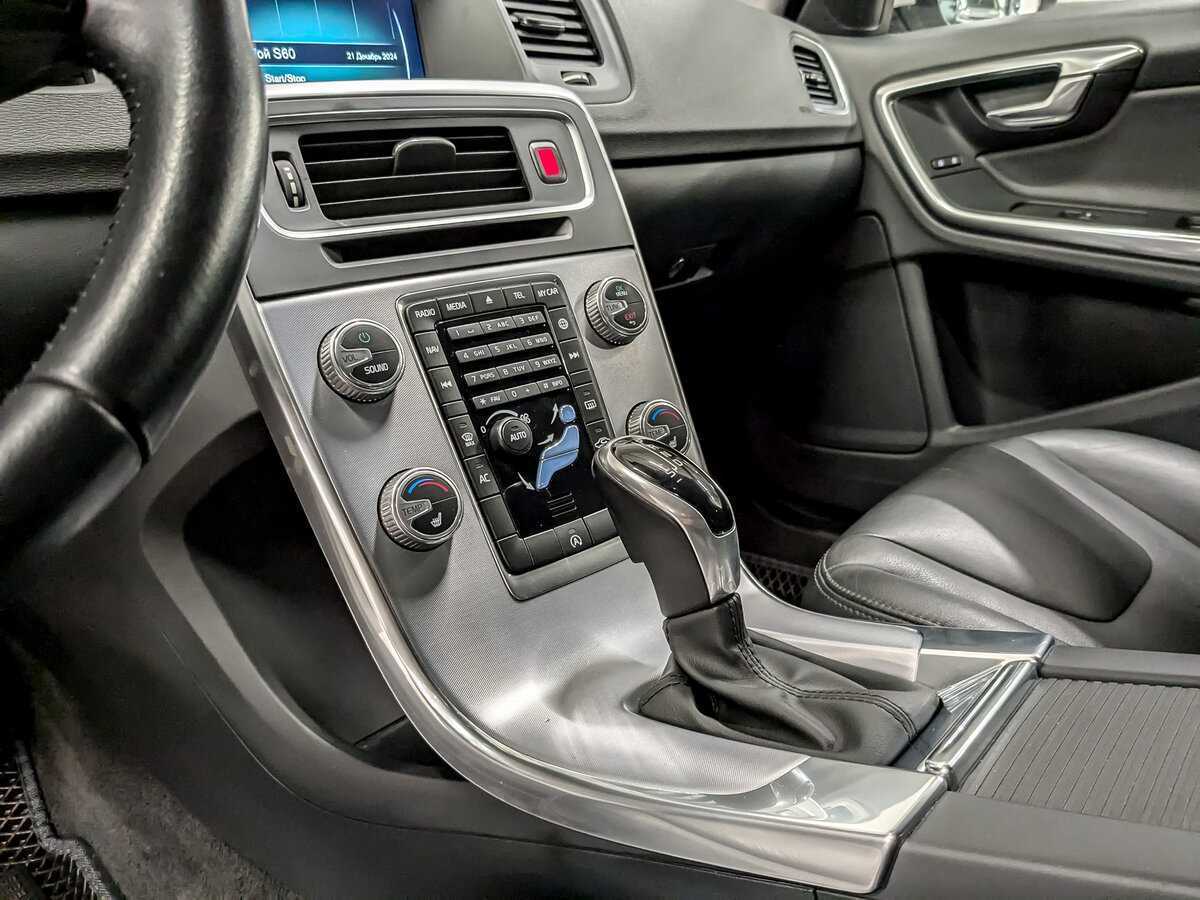 Купить Volvo S60 с пробегом. Фото: #26