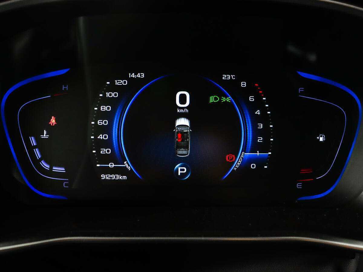 Купить Geely Coolray с пробегом. Фото: #8