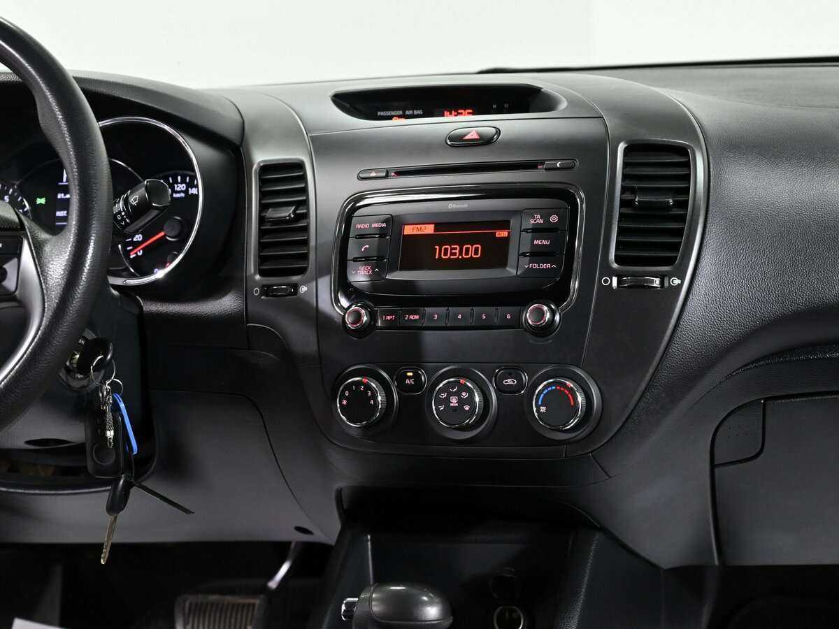 Купить Kia Cerato с пробегом. Фото: #7
