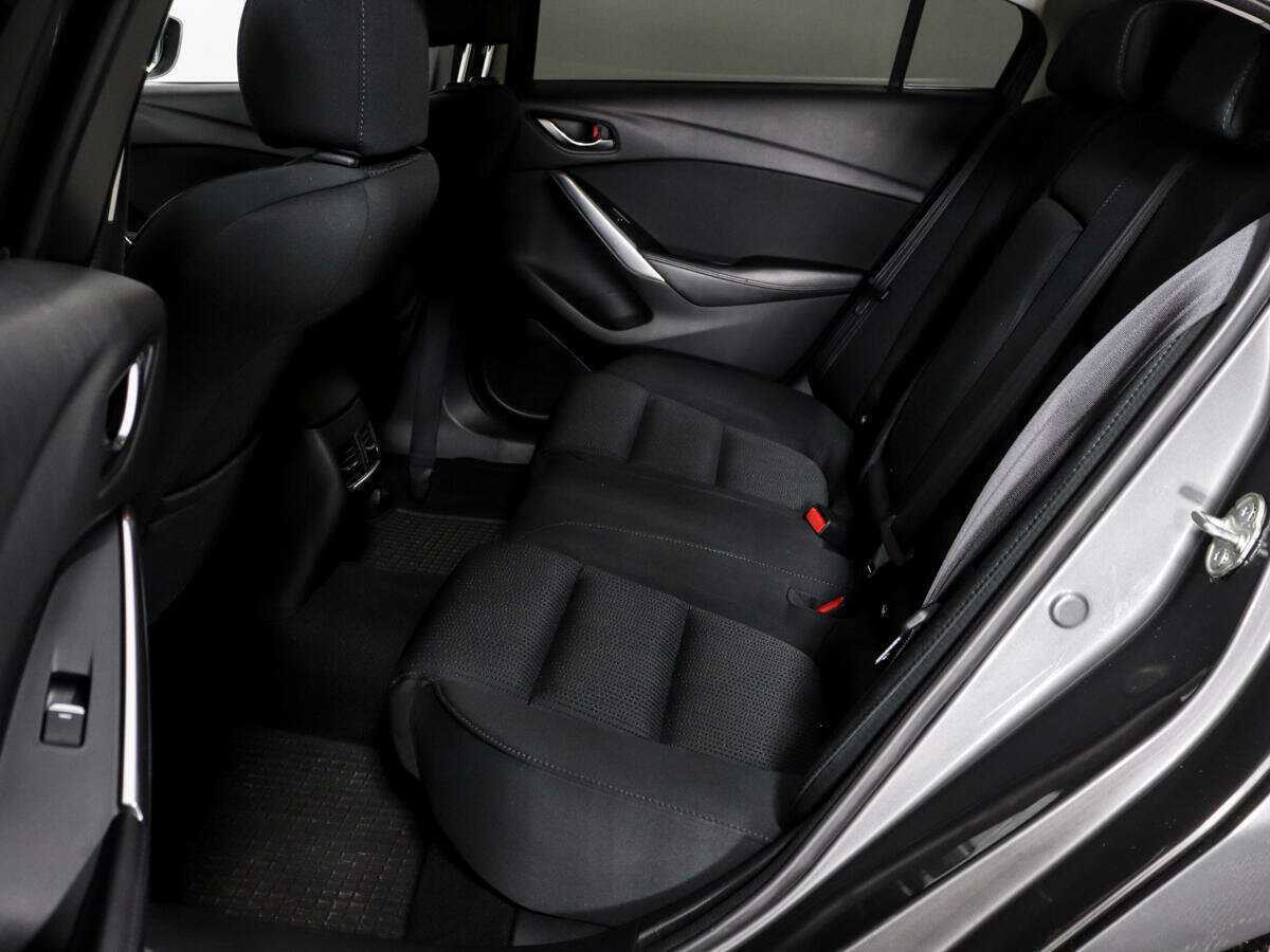 Купить Mazda 6 с пробегом. Фото: #11