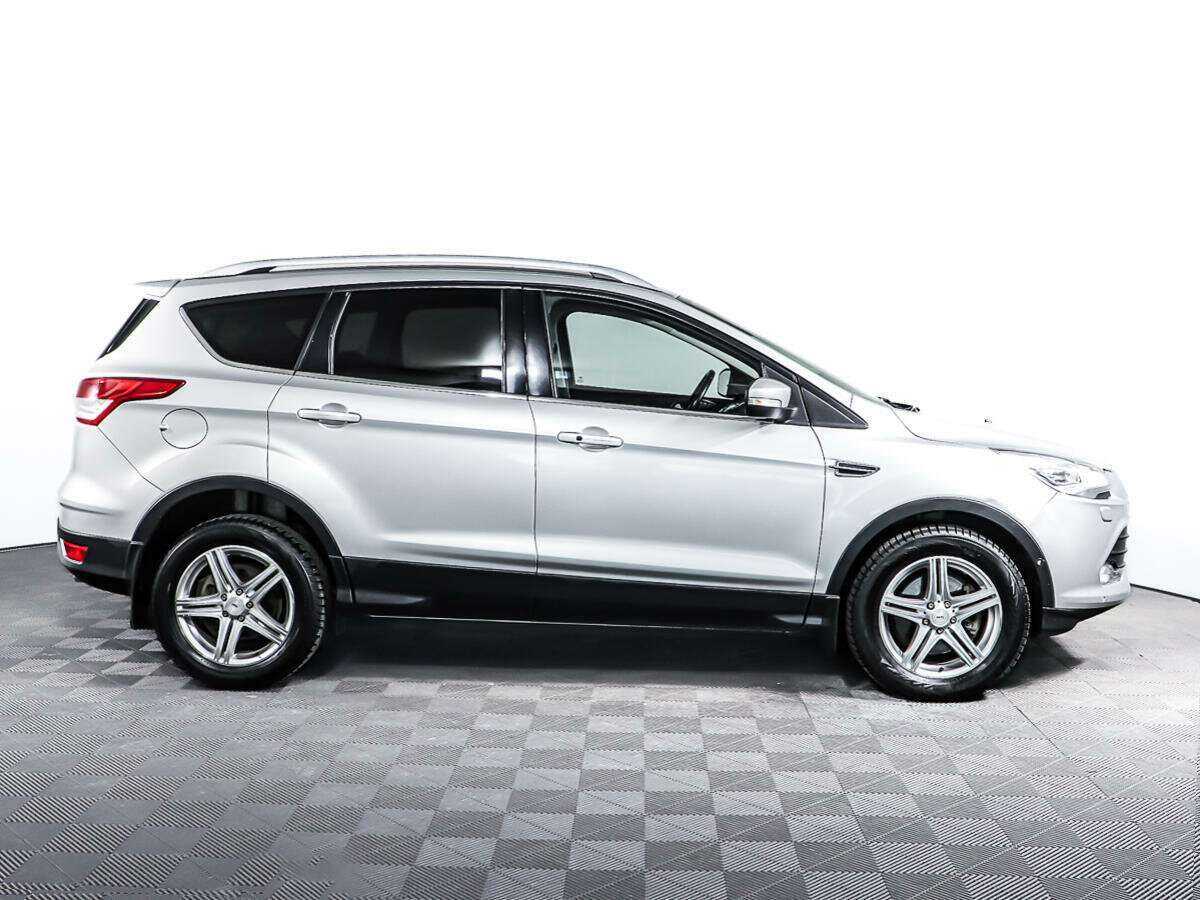 Купить Ford Kuga с пробегом. Фото: #3