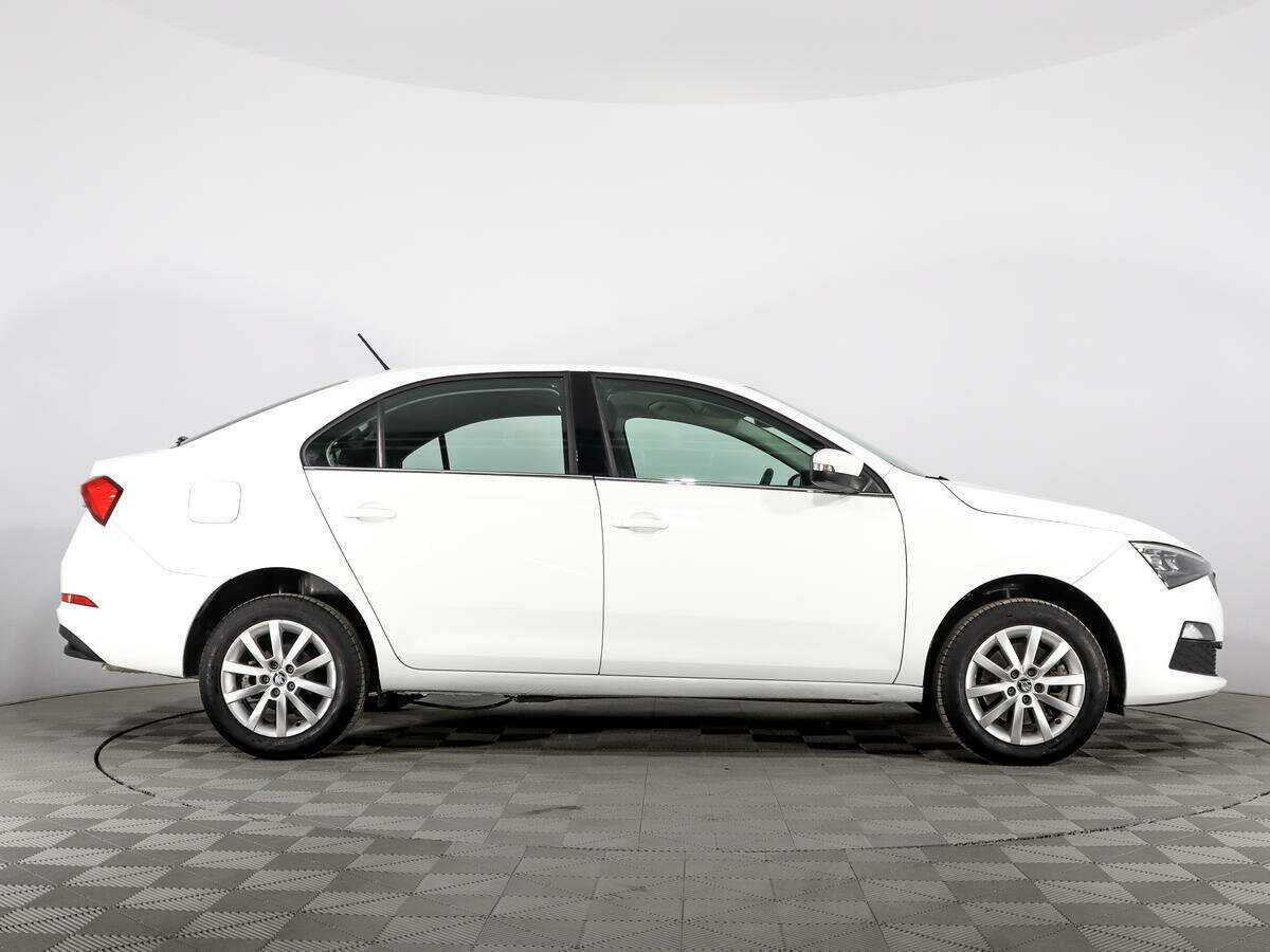 Купить Skoda Rapid с пробегом. Фото: #3