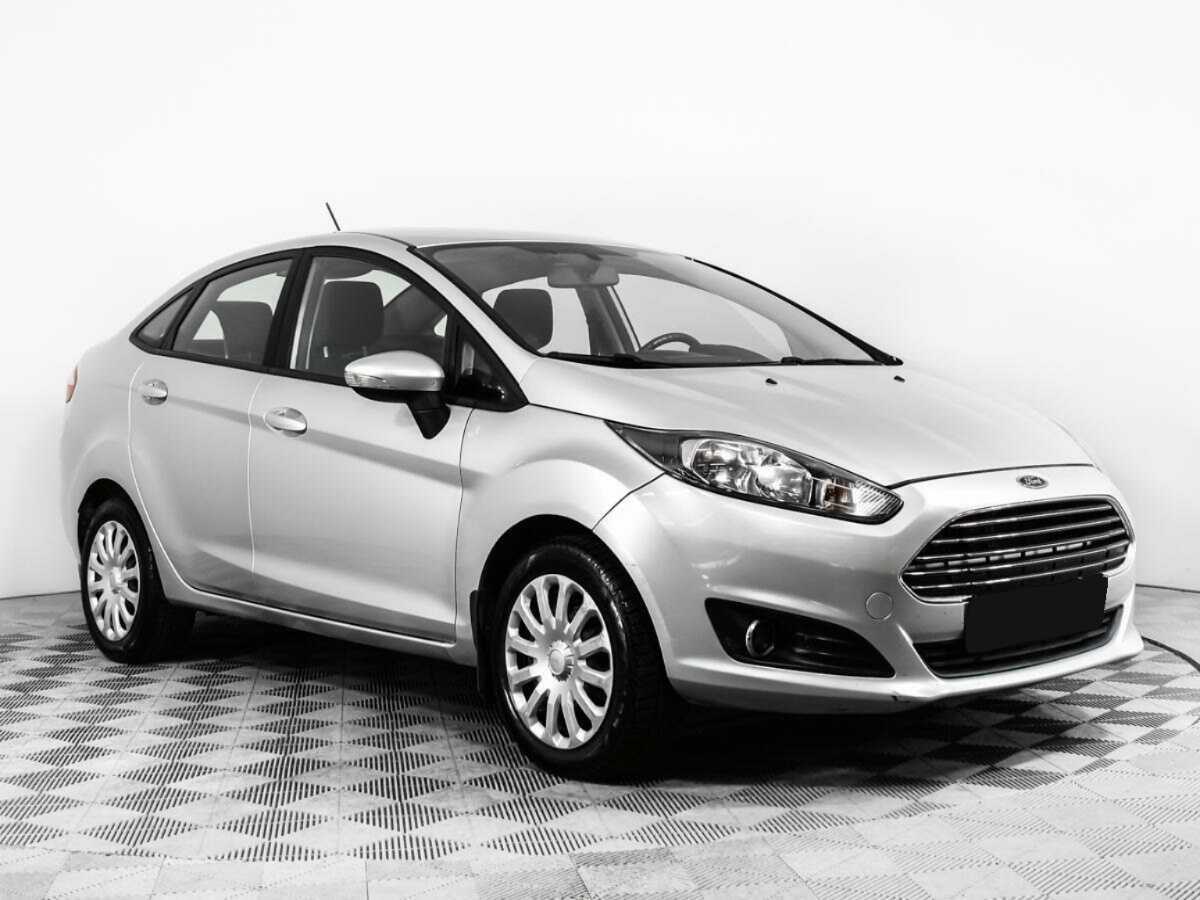Купить Ford Fiesta с пробегом. Фото: #2