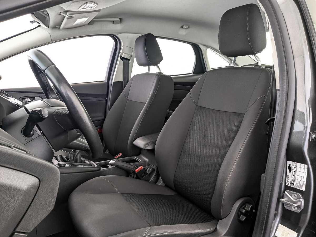 Купить Ford Focus с пробегом. Фото: #15