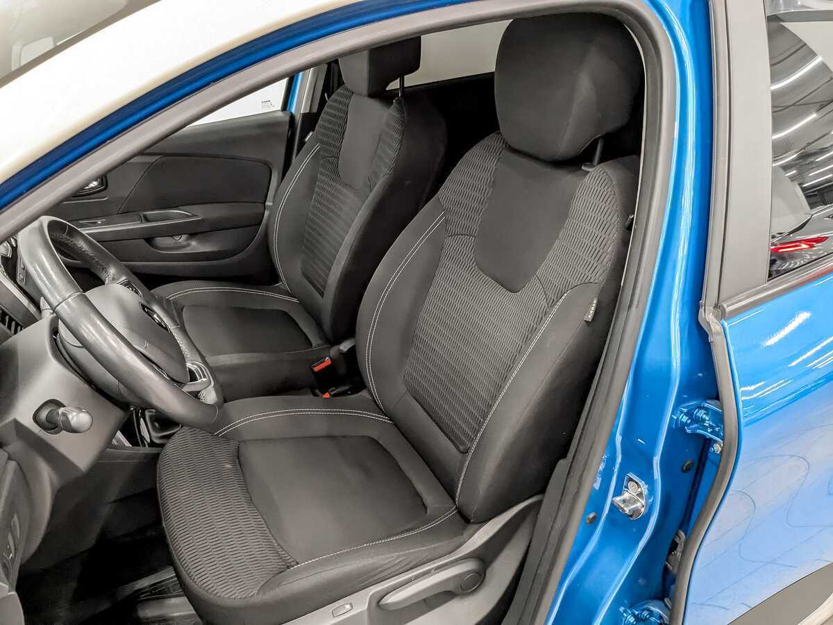 Купить Renault Kaptur с пробегом. Фото: #17