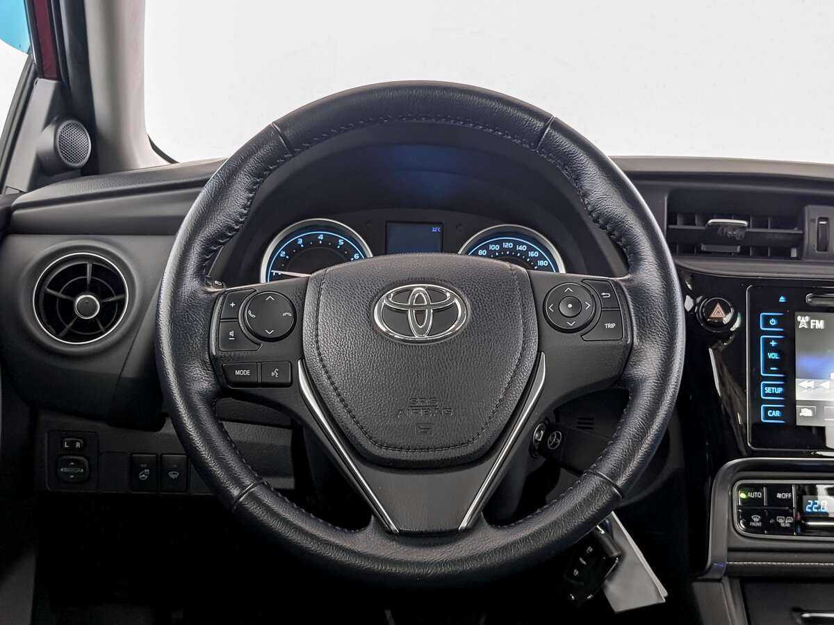 Купить Toyota Corolla с пробегом. Фото: #19