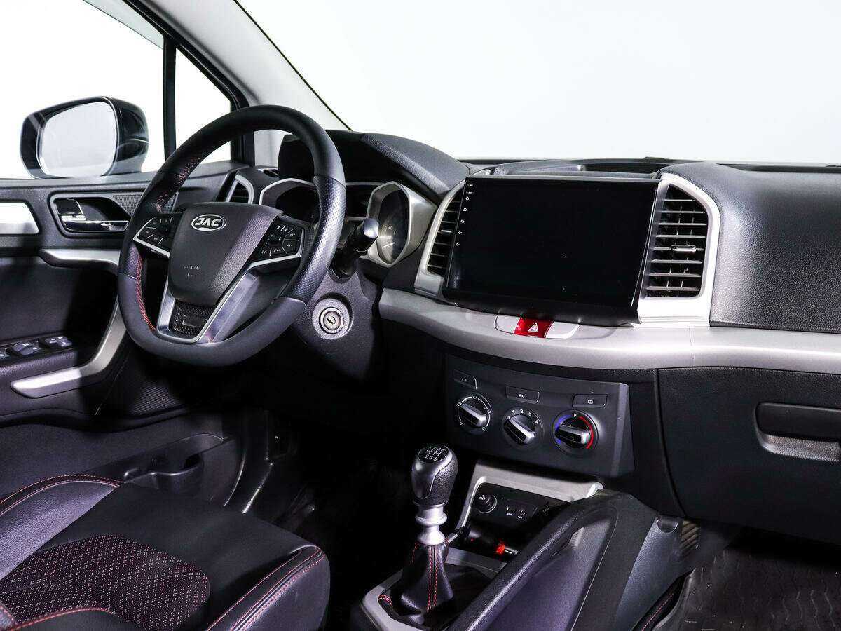 Купить JAC S3 с пробегом. Фото: #6