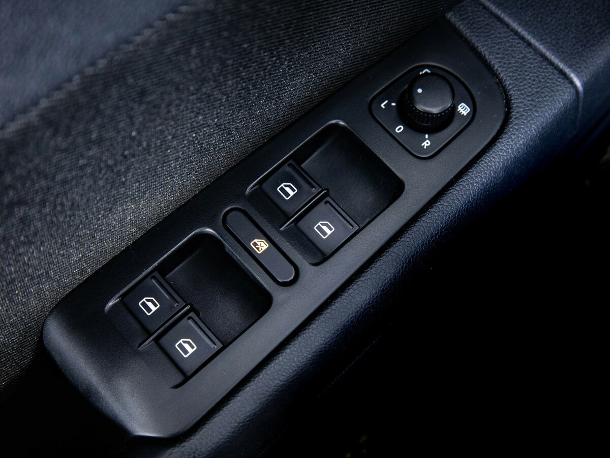 Купить Skoda Superb с пробегом. Фото: #11