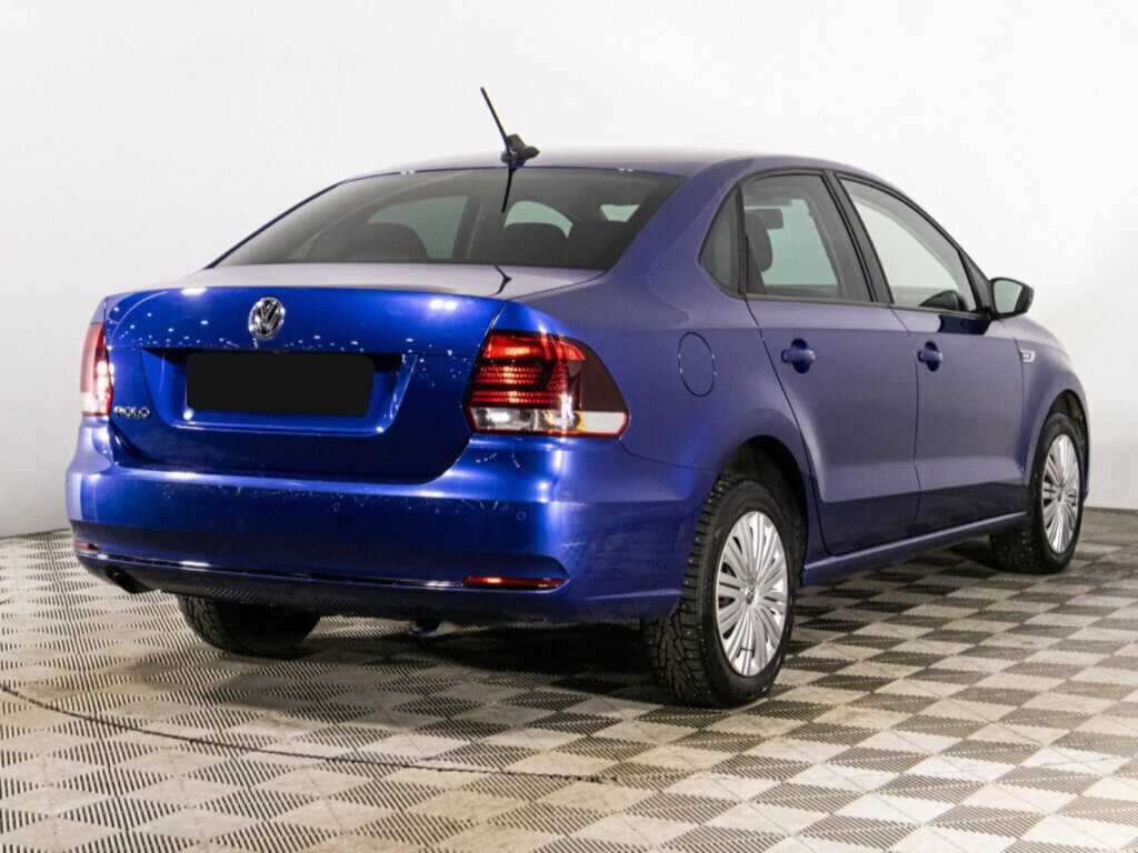 Купить Volkswagen Polo с пробегом. Фото: #4