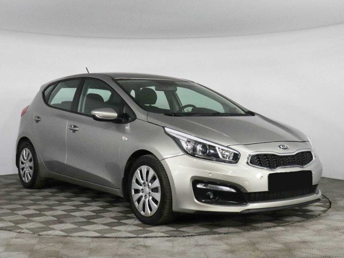 Купить Kia Ceed с пробегом. Фото: #2
