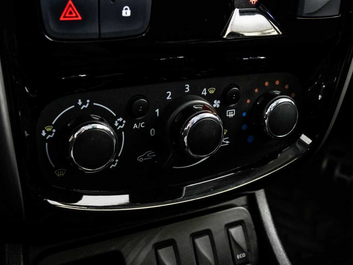 Купить Nissan Terrano с пробегом. Фото: #12