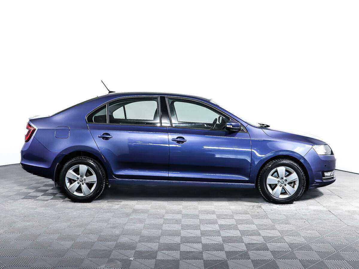 Купить Skoda Rapid с пробегом. Фото: #3