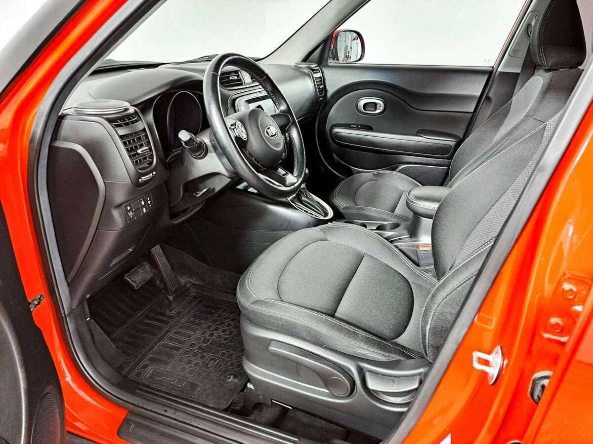 Купить Kia Soul с пробегом. Фото: #13