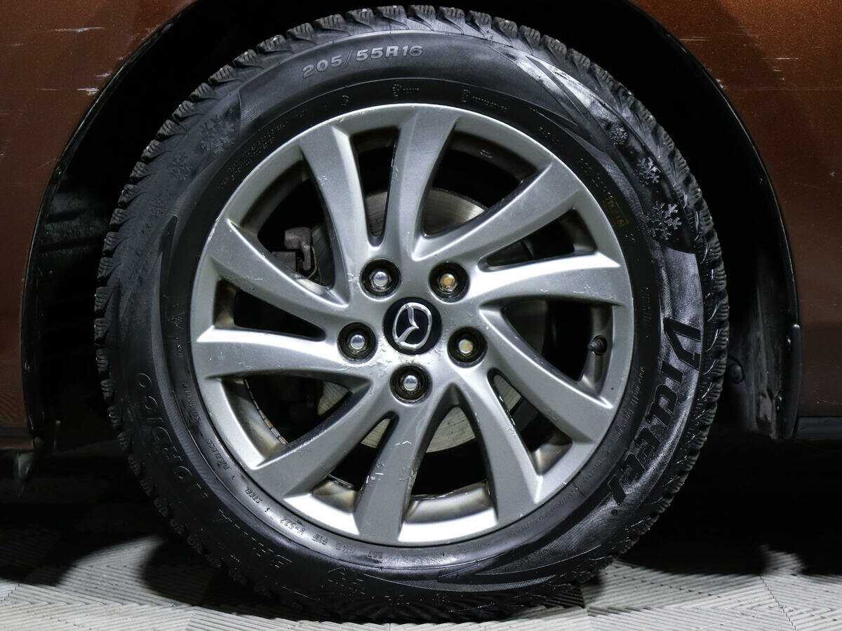 Купить Mazda 3 с пробегом. Фото: #12