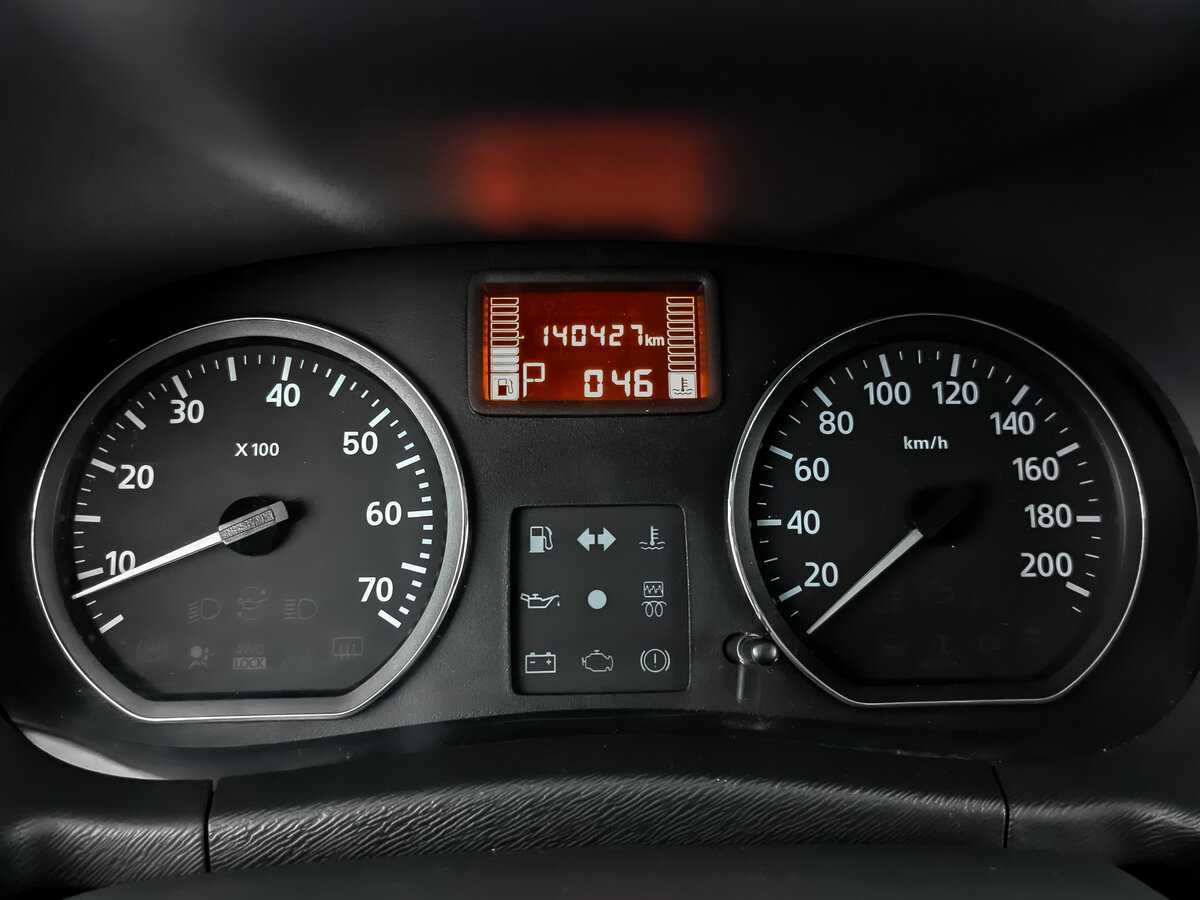 Купить Nissan Terrano с пробегом. Фото: #11