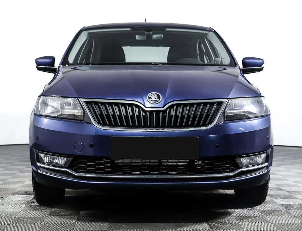 Купить Skoda Rapid с пробегом. Фото: #1