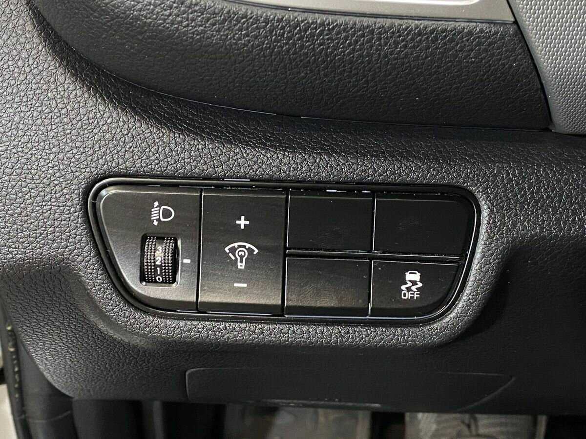 Купить Kia Seltos с пробегом. Фото: #16