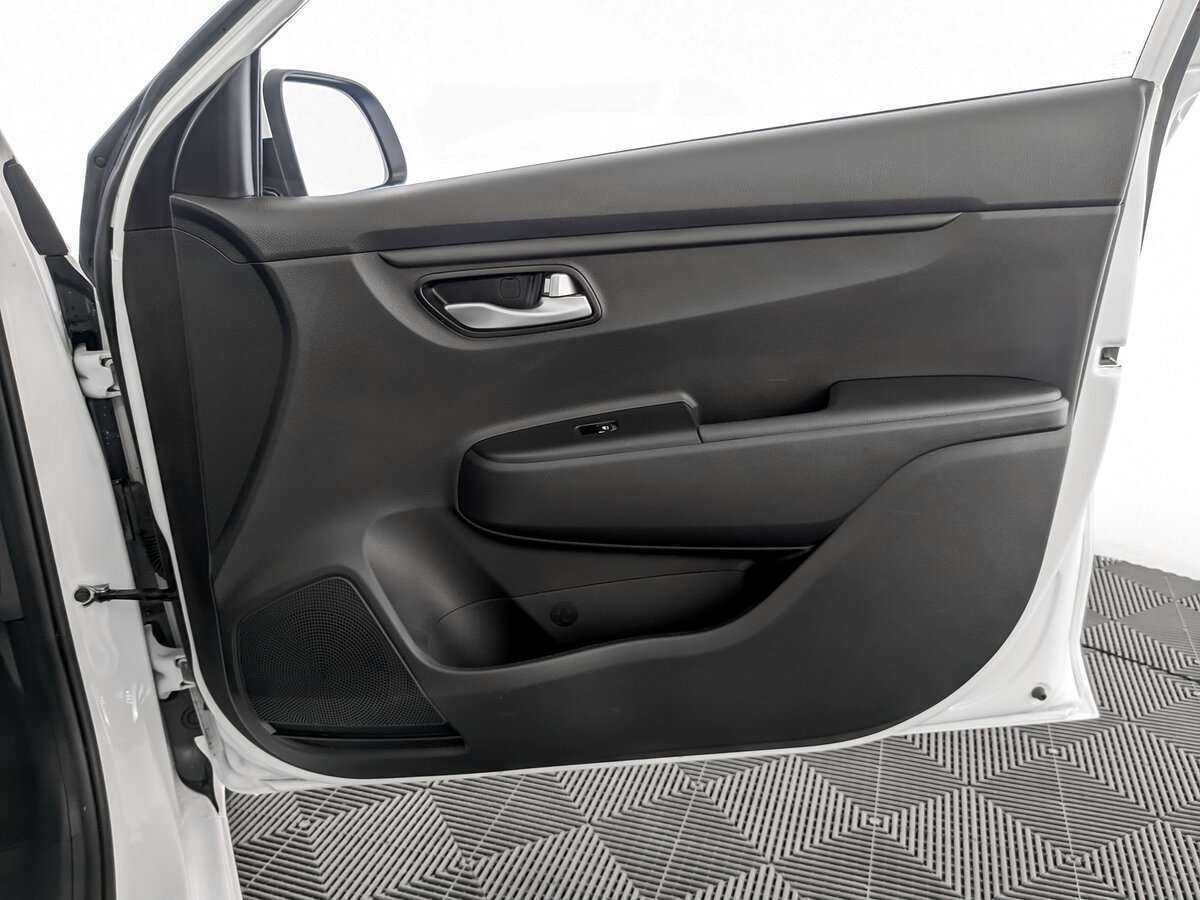 Купить Kia Rio с пробегом. Фото: #19