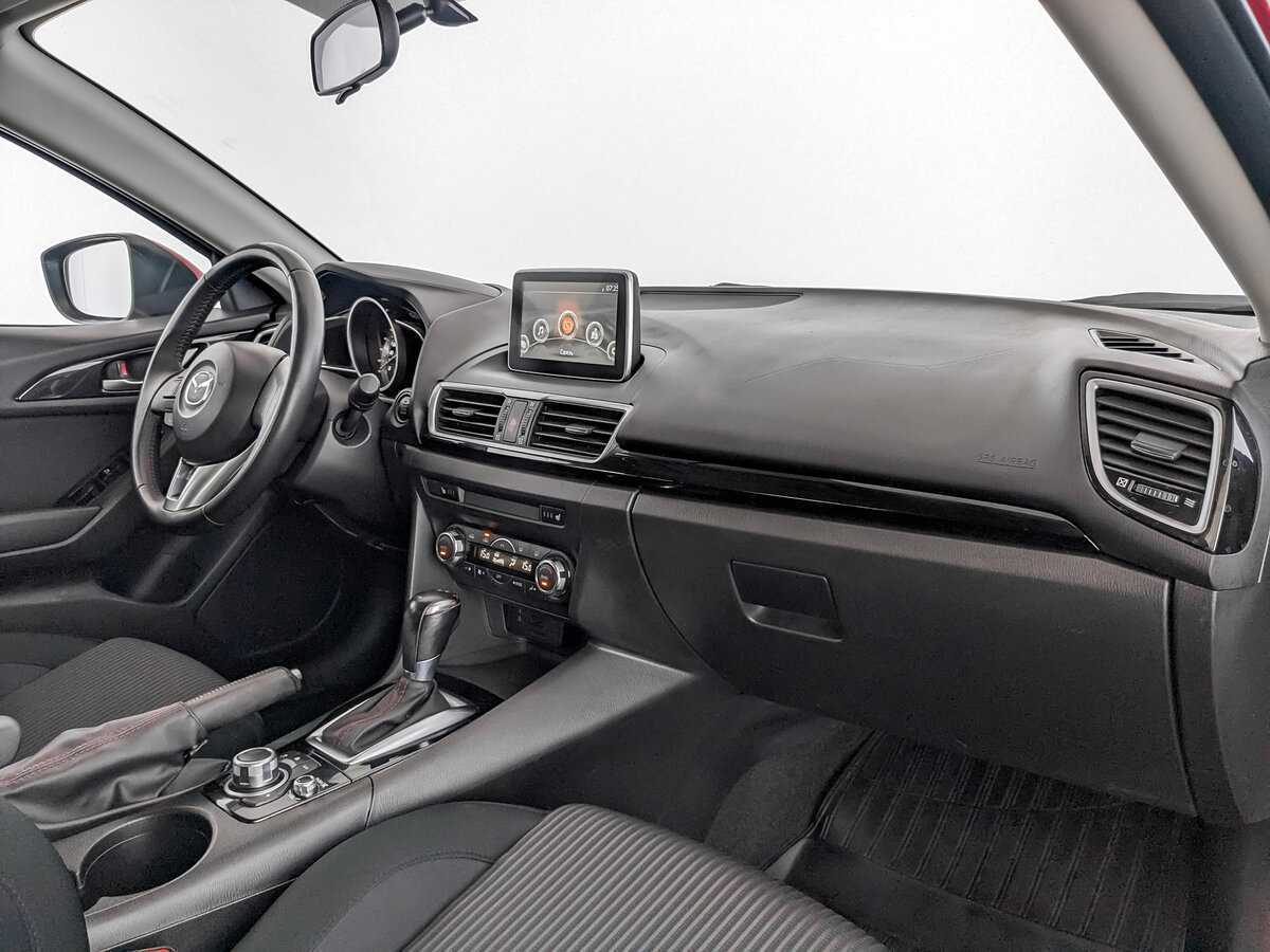 Купить Mazda 3 с пробегом. Фото: #8