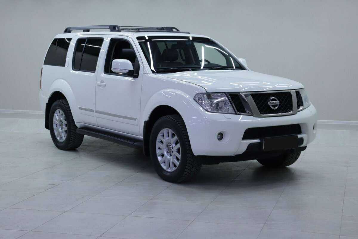 Купить Nissan Pathfinder с пробегом. Фото: #2